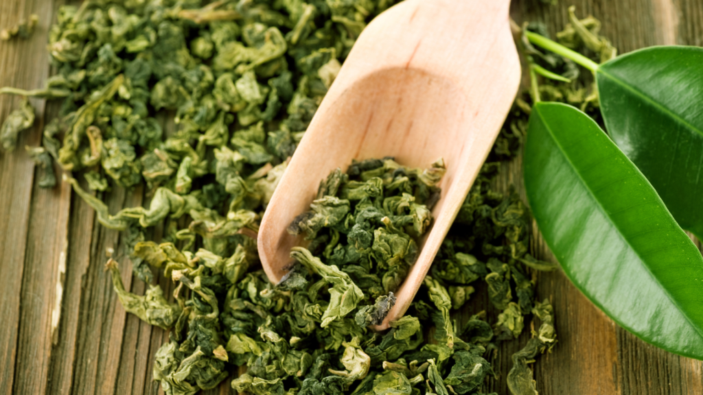 Green Tea Extract : This natural ingredient can reduce hunger and speed up your metabolism.