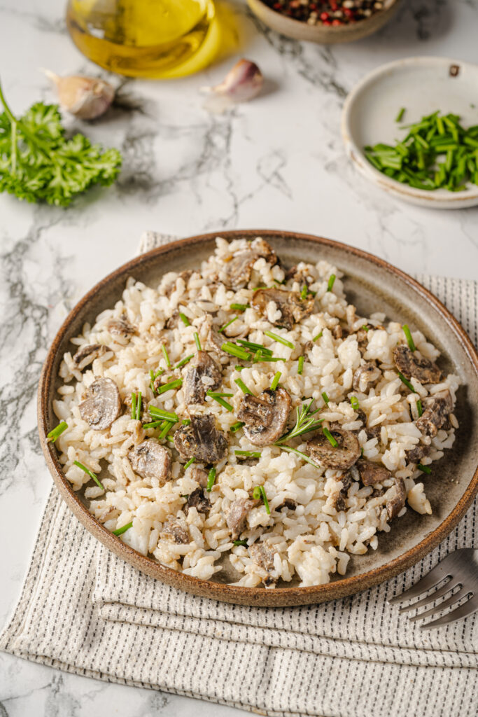 Creamy vegan mushroom risotto